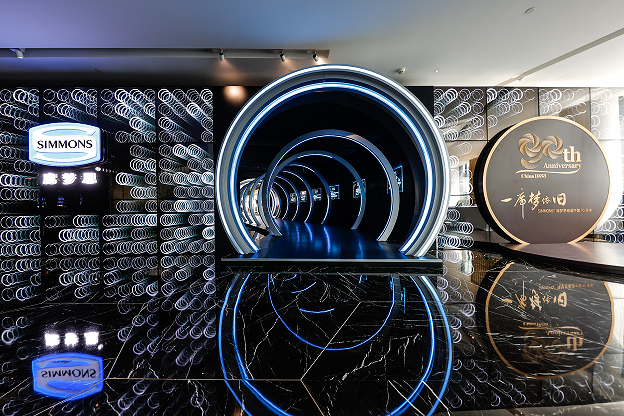 一席梦依旧，Simmons®席梦思邂逅中国90周年